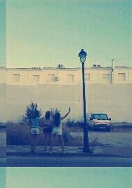 disfrutAa de la vidaaa y se feliiiz :))  TE QUIERO3