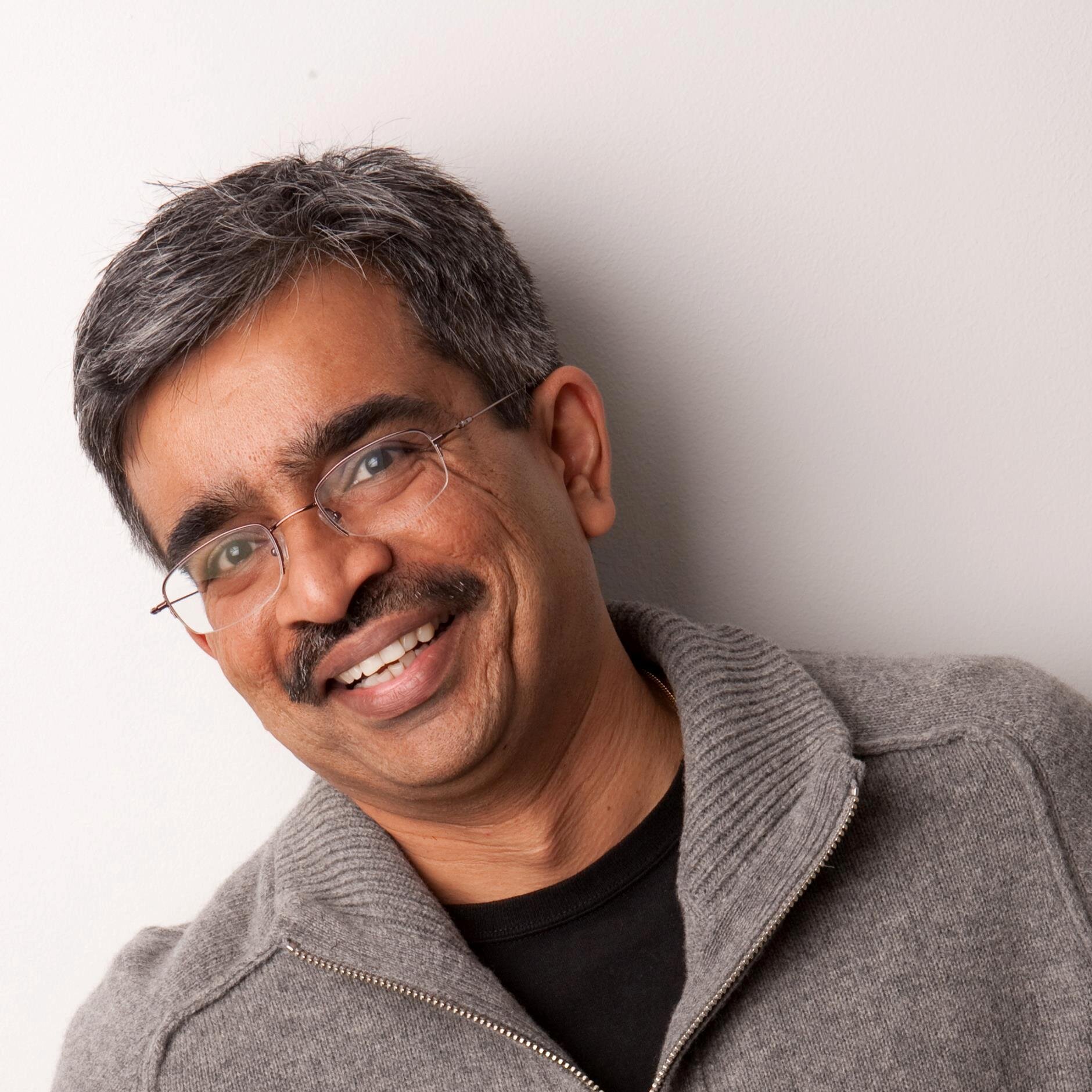 Accelerating Enterprise cloud adoption. Cloud Services Manager [National Australia Bank], Distinguished Engineer [Open Data Center Alliance ODCA]