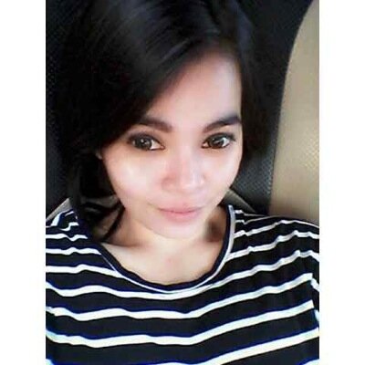 ViviPhiphii's profile picture. 