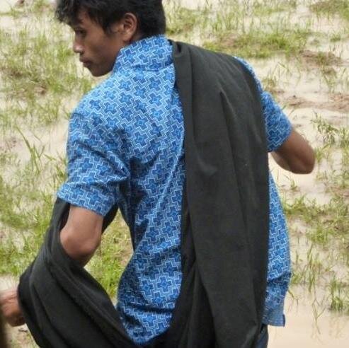 Mamat_ZheNdinK's profile picture. [ʁoˈnawðu ˈlwiʒ nɐˈzaɾju dʒ ˈɫĩmɐ]; lahir di Rio de Janeiro, Brasil, 18 September 1976; umur 18 tahun), umumnya dipanggil Mamat saja, adalah seorang mantan TNI