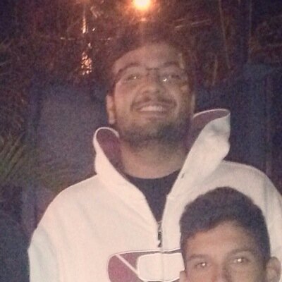 Sorria, mesmo que tudo dê errado :)
Uns vão, uns vem. Poucos ficam !