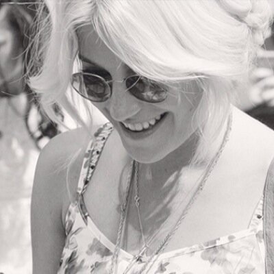 posting gifs of @pixielott / pixie RTed twice