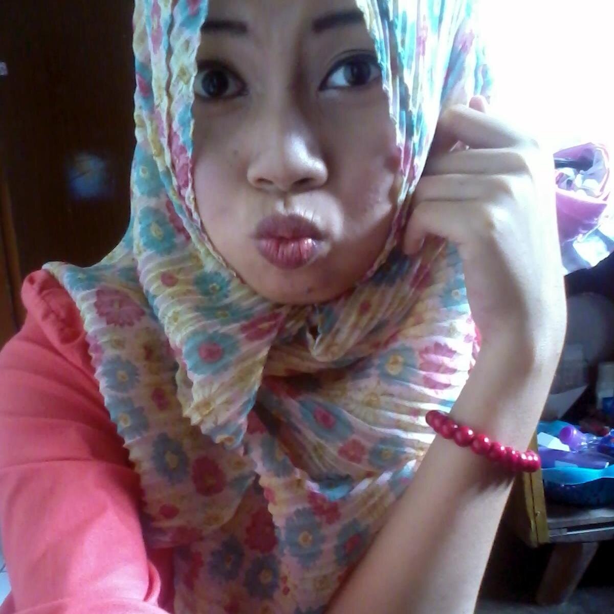 vie_vinda's profile picture. S1 ilmu administrasi negara UNESA'13