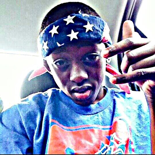 Follow The  Kingg!