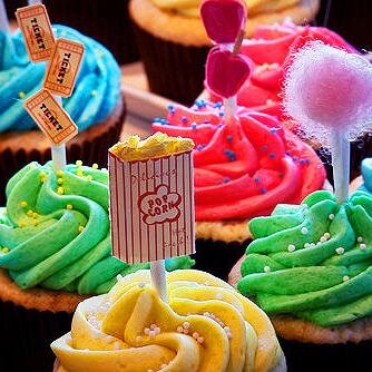 StephanieDix0n's profile picture. Avid bacon nerd  # studies in #Main...Beer nerd ;  Unapologetic web aficionado # Lifelong gamer -