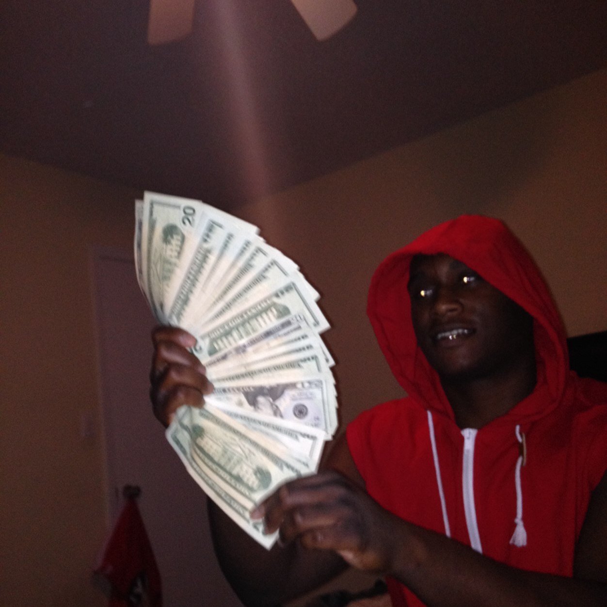 I A Die For My Respect.Loyalty Is Life And money Is What I Strive To Get.Fuck A Fuck Nigga Never Had Love For them RIP GRANNY JTB AND DAVID