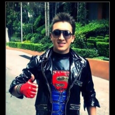 Simplemente franccesquina de corazón, amo a mi super boy aunque lo ofendan, le tienen CELOS y ENVIDIA ya que no pueden ser como él Te amo Franccesco 3