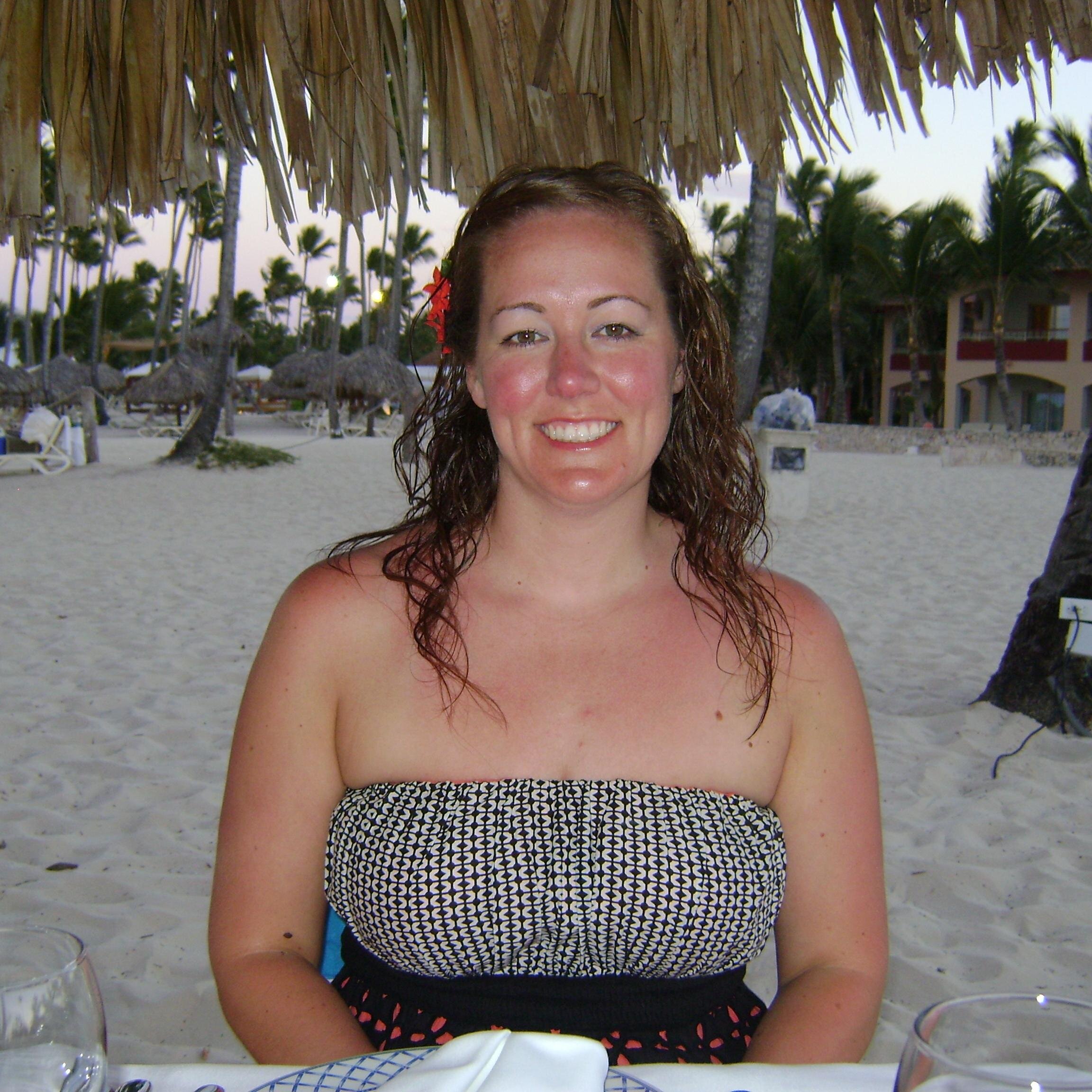 R_Sharks's profile picture. Grade 4 Teacher with CCRCE, Classroom Champion Teacher