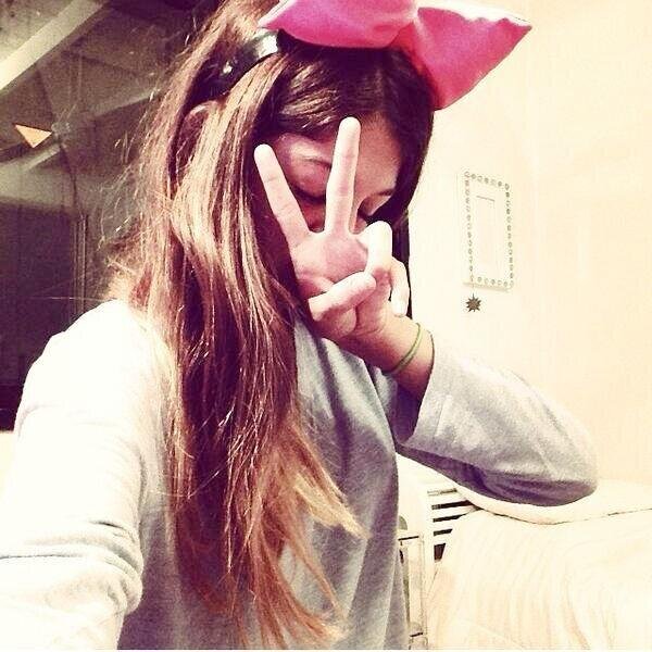 abrilmezaok's profile picture. Siganme, soy la real♥