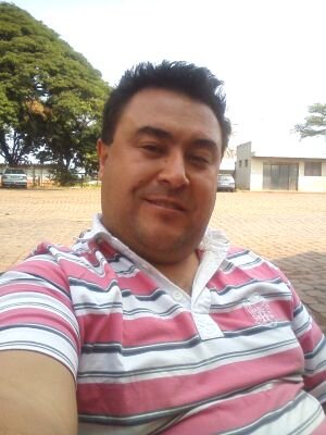 valdecirsoza's profile picture. 