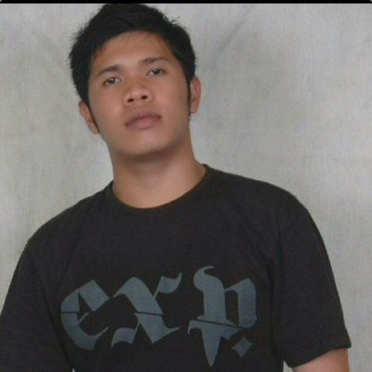 h_bonkkenk's profile picture. Tuhan berikan hari yang menyenangkan agar kita mensyukuri hidup & hari sulit agar kita menjadi kuat