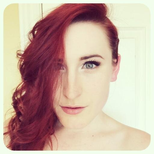 deedeemixxx's profile picture. Beauty blogger. Brand ambassador. Marketing Assistant.  Sometimes badass. Follow my blog: @linerglttrgloss