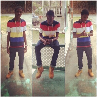 Count cash everyday like a bank teller...||Money is the motive.! Football Is My Life_! #1 Popcaan Fan! http://t.co/hFGgOgKgFL Barbados