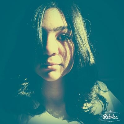 ana_bookface's profile picture. travel the world, don't be forgotten and read all the books