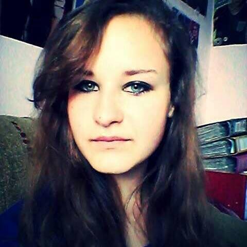 helping the world. @justinbieber this is my world. I love you @justinbieber . Beliebers never let you down Justin 3