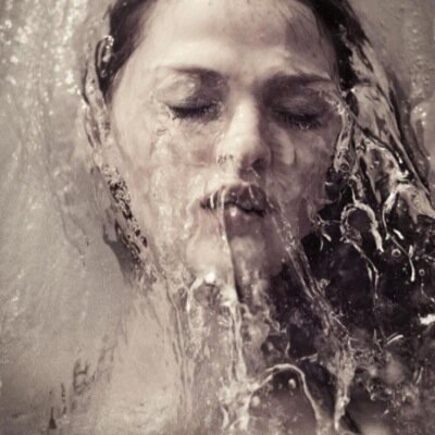 emptyelegance's profile picture. portals and pipe dreams