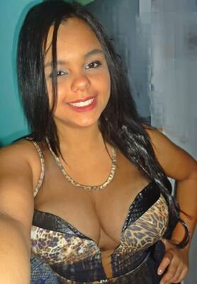 MayaraF2014's profile picture. Aquariana , Vascaína, muito feliz e amada essa sou eu !!!!