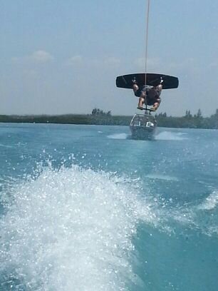 TomNovak16's profile picture. no respect, wakeboards, shleb