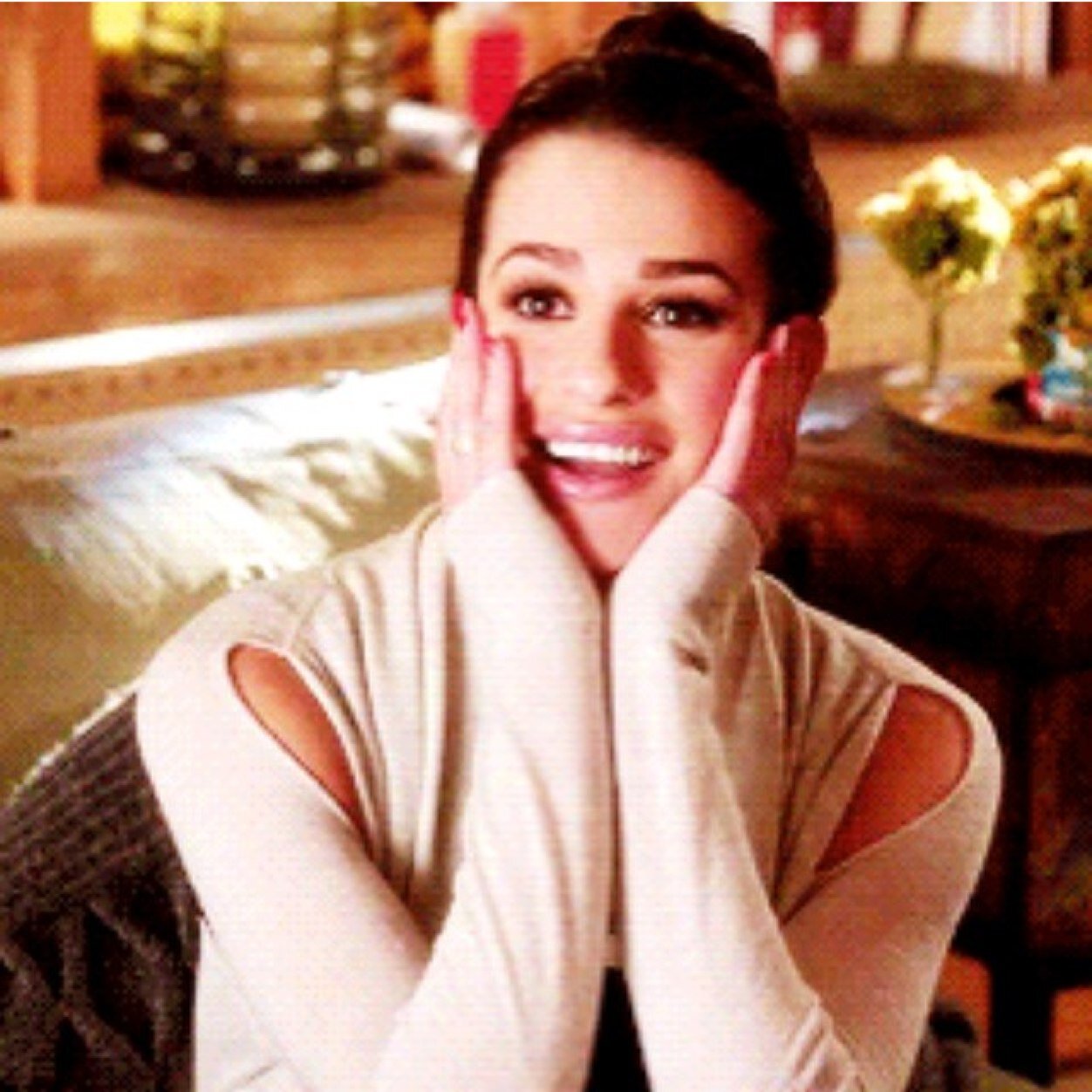 RachelGoldnTits's profile picture. Streisand.