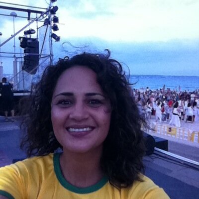 SimoneStnna's profile picture. 