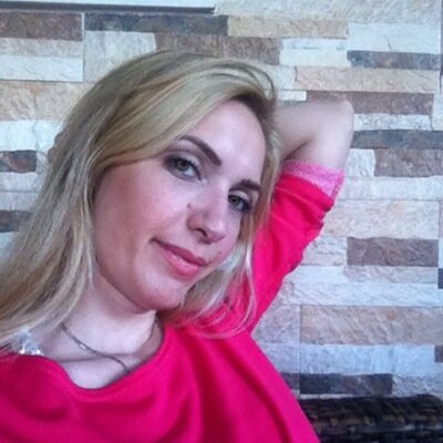 hourijan's profile picture. Hard working lady in watches industry.
100% PRINCESSE.