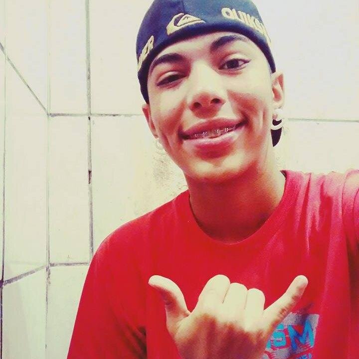 WHATS : (13) 9 8180 1360