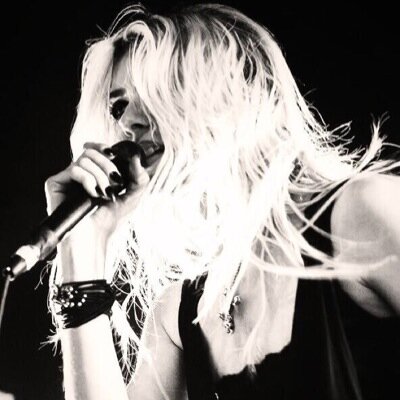 This fc is for Taylor Momsen lovers - USA