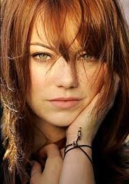 hey im aliyah I am dont have a family I live in a cabin in the woods till this world want crazy with zombies