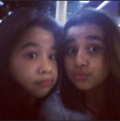 EmanuellyLeonCa's profile picture. 