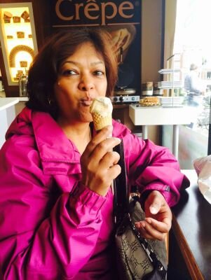 MBhikhie's profile picture. 