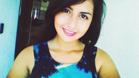 ELENAVIHE's profile picture. 