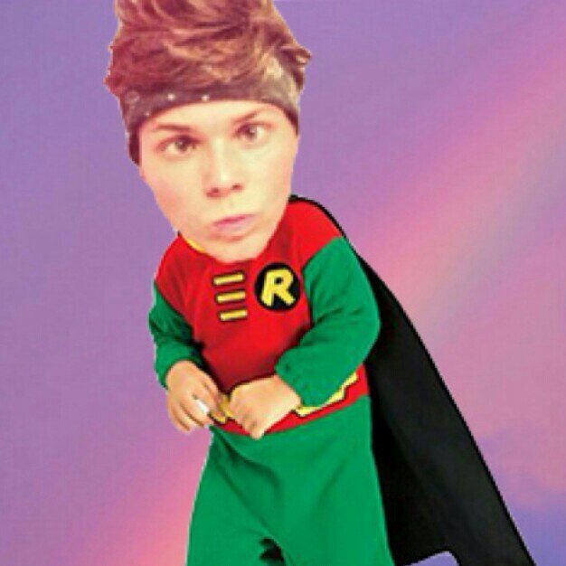 please follow my new account @Ashton_F_Irwin0 id mean a lot thanks