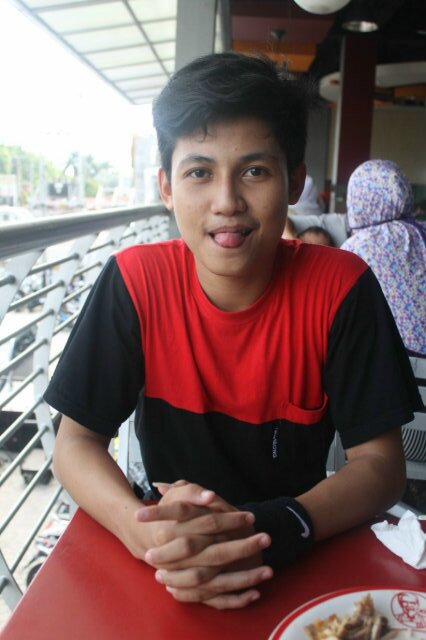 raffipratamaa's profile picture. Anfieldstadium                                              Path/Ig:RaffiElsyaPratama