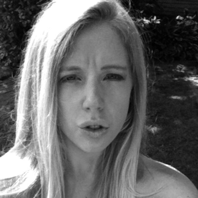 Eliz_Lockhart's profile picture. 