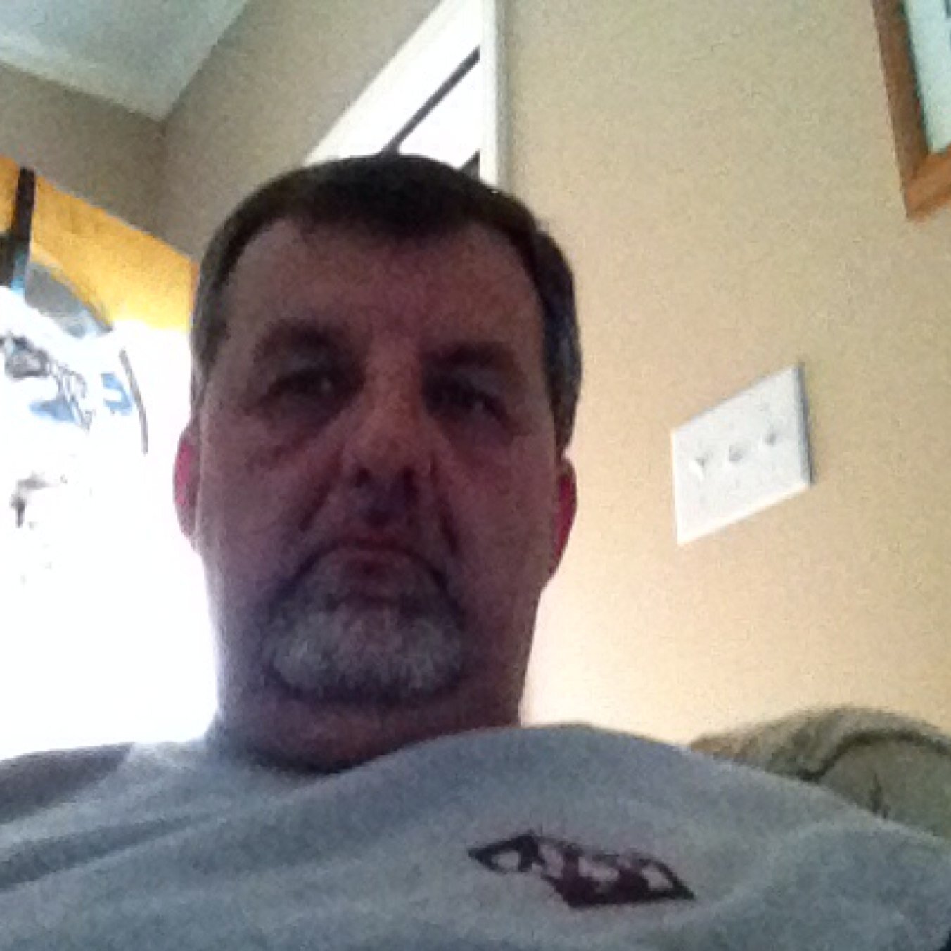 nsrward's profile picture. 