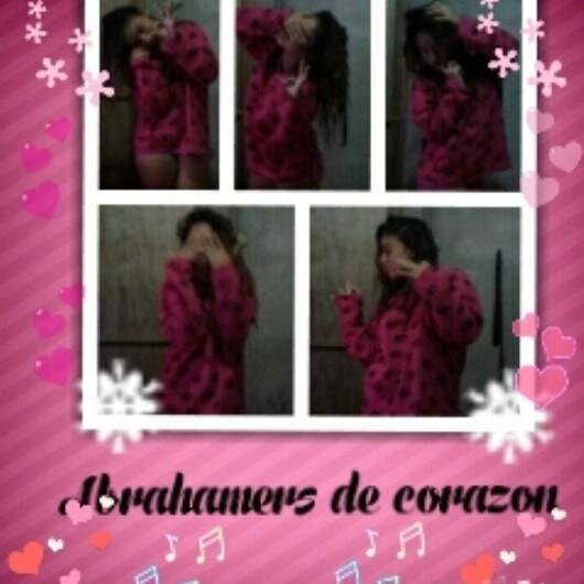 tengo 15 años awwwi igual al mi peque mi amor platonico Abraham Mateo ..... Abrahamer asta el finn **TODO CONTIGO NADA SIN TI** :)))