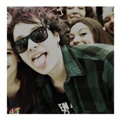 free follow from @8amirwin