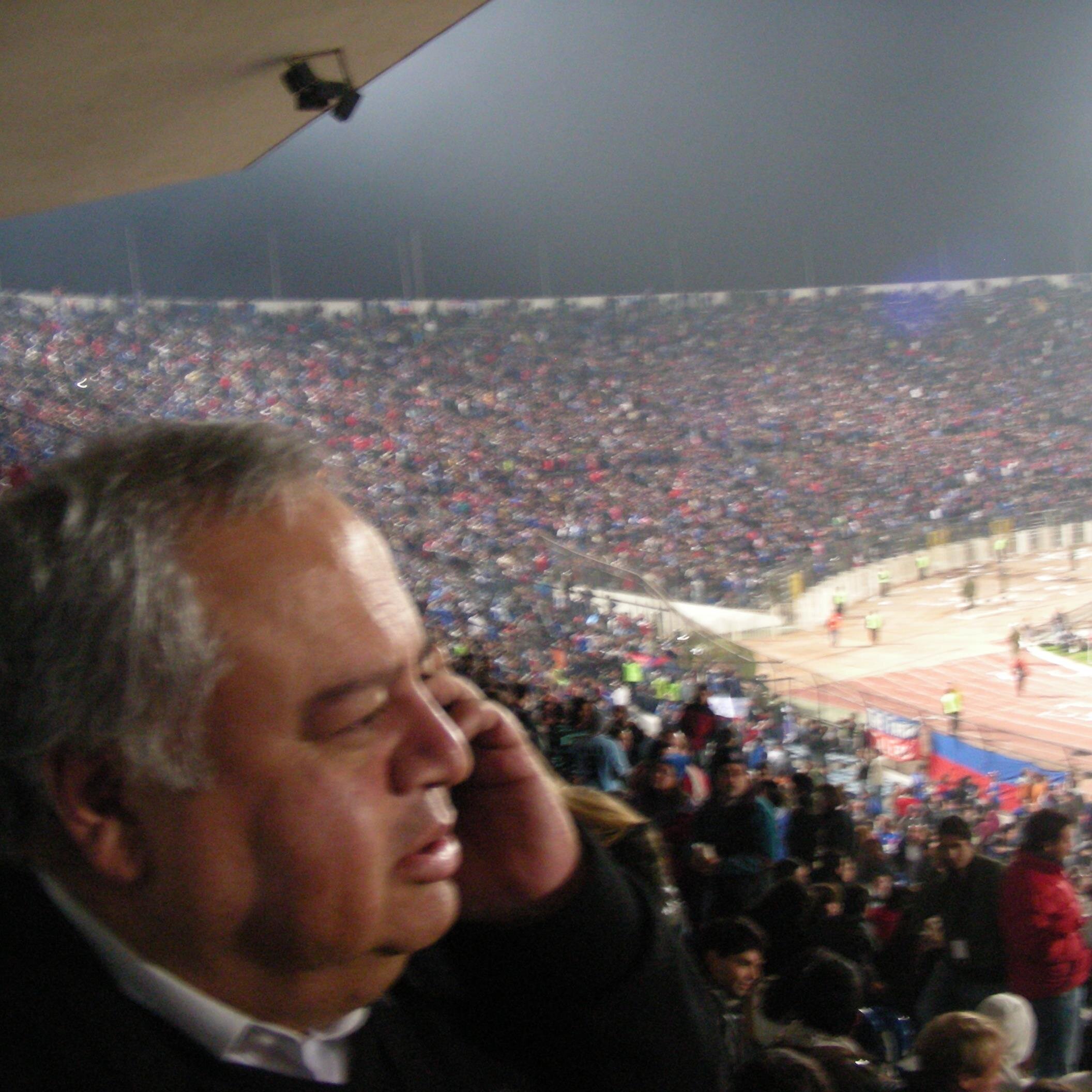 Un azul de corazón; Hincha de la GLORIOSA UNIVERSIDAD DE CHILE