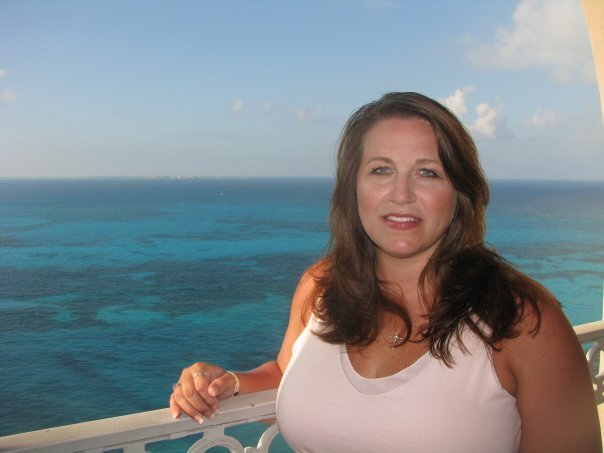 SelinSherry's profile picture. Mother, teacher, Golden Retrievers, and amateur psychic.