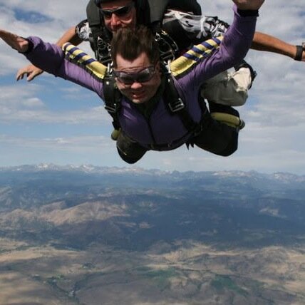 SparksSpeaks's profile picture. Random Guy who tweets