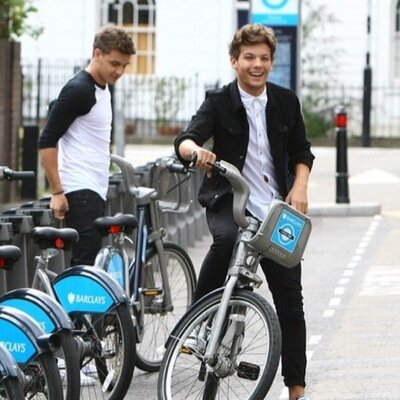 Louis | 21 | Single | Even the weird things can be the most beautiful |