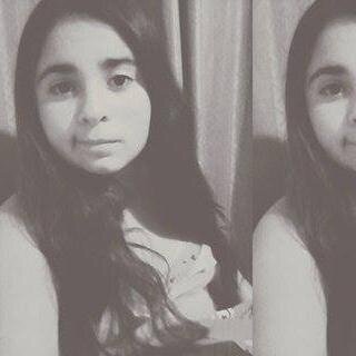 I love  Niall Horan and Luke Hemmings They are my life.. i love One Direction  and 5SOS Im Chilean♥ Niall  or Luke, Marry with me?