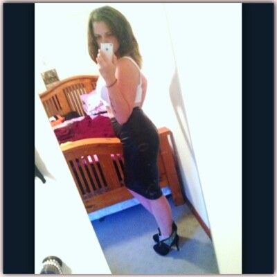 chizzbaby's profile picture. disney princess in training / south african born and raised / cant sit here worrying bout no 5 year plan, i live for today coz i could die where i stand