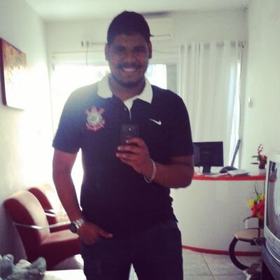 Feliz é aquele que nao desiste do seu Sonho