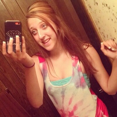 South Dakota loving girl :) •Chevy•Trucks•CowboyButts•Guns• ✌️ snapchat: kodiodiodi Always act like you're wearing an invisible crown.