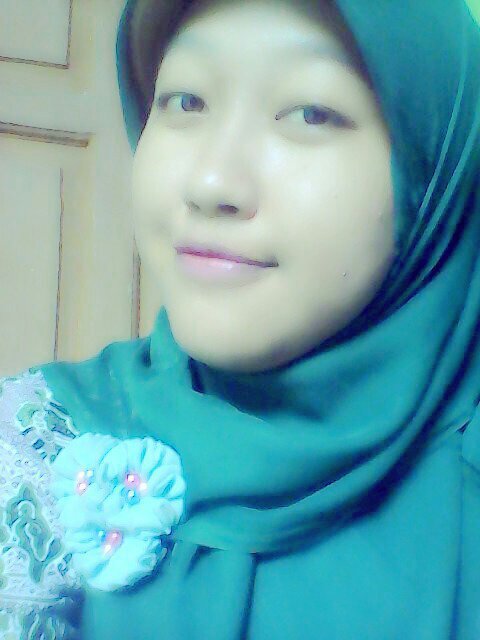 ade_cewniezt's profile picture. ●☺Simple_girl☺● | 25.06.91 | i'm Nurse | find me on ☺path: ade cewniezt ☺line : adeniumflowers ☺kakaotalk : adelovely ☺bbm:761D8EBC | kind and be friendly (˘⌣˘)