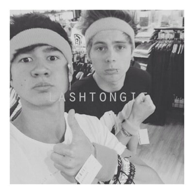 hey love, could you please follow me on @lashtongif? • thanks if you already do & ask for a dm to @5sos if you want :-)