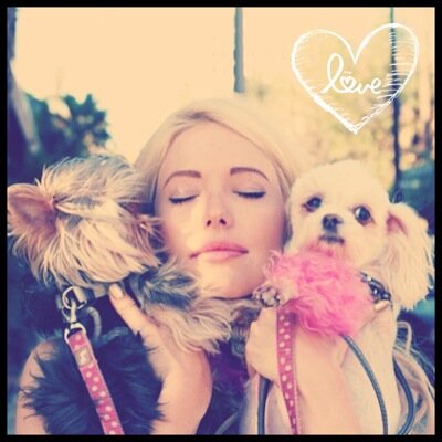My fav BG of all time is deffinently Blondie!! She's the best! If you love Blondie follow me!! YAY!! Blondie was my 1st follower n Yuki follows me too:)