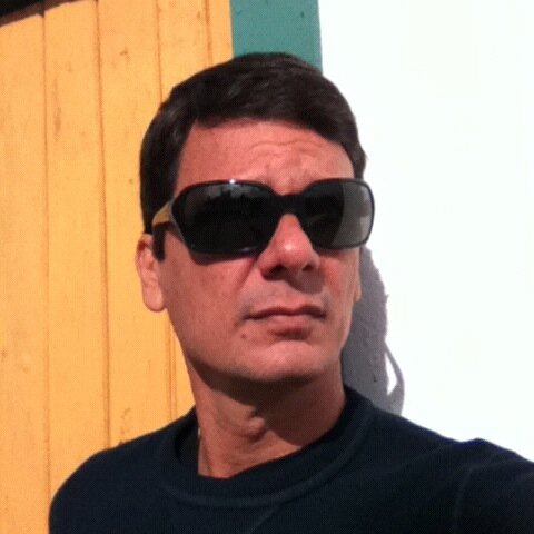 ator, autor, diretor e roteirista. Mas a verdade é que Deus me enviou para fazer os outros rirem