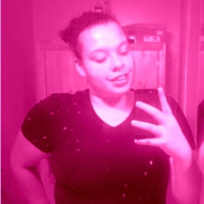 _queenseanna's profile picture. Follow Me ; I Follow Back
